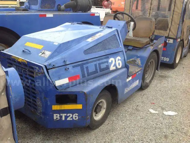 1996 Tug M1A30 Bag Tow Tractor