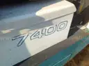 Tennant  7400 Floor scrubber