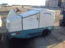 Tennant  7400 Floor scrubber