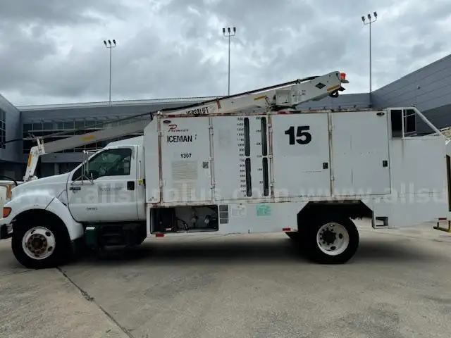 2000 Premier MT35P18 Deicer Truck