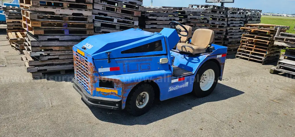 2001 TUG M1A30 Baggage Tractor