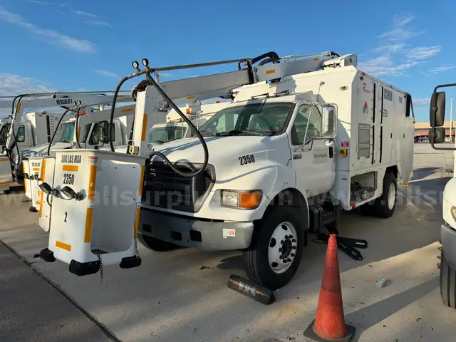 2000 Premier MT35P12 Deicer Truck