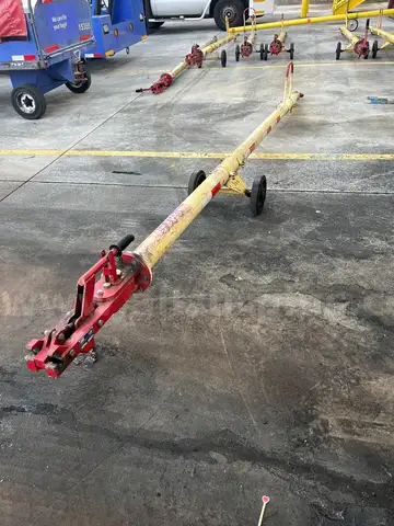 1999 Hall Industries TB-9267 Aircraft Tow Bar