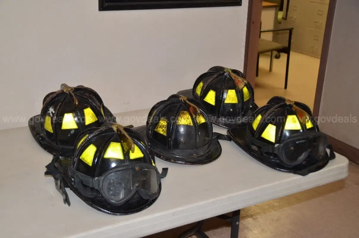 Helmets Auction Refurbished Leather Fire Helmets For Sale Vintage