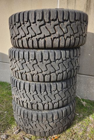 Haida R/T HD878 33X12.50R24LT Tires | GovDeals