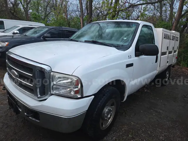 2005 Ford F-250 SD XL 2WD