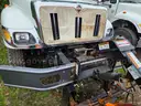 2006 International 7300 w/Plow &#x26; Spreader