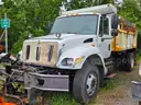 2006 International 7300 w/Plow &#x26; Spreader