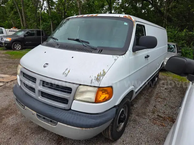 2001 Dodge Ram Van 3500 LWB