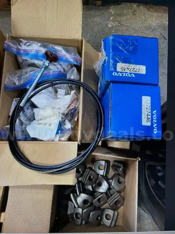 Lot of Vehicle and Heavy Equipment Parts(3) - See List