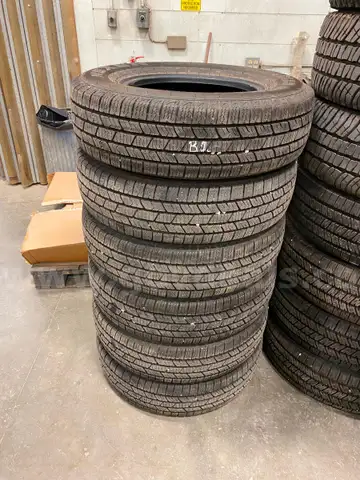 Lot of 6 Tires - Brand Nexen - Model - Roadian HTX