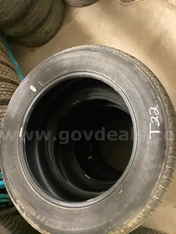 Lot of 4 Tires - Brand Firestone - Model FIREHAWK Pursuit