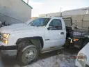 2005 Chevrolet Silverado 3500 FLATDECK Pickup Truck - 6.0L V8 OHV 16V