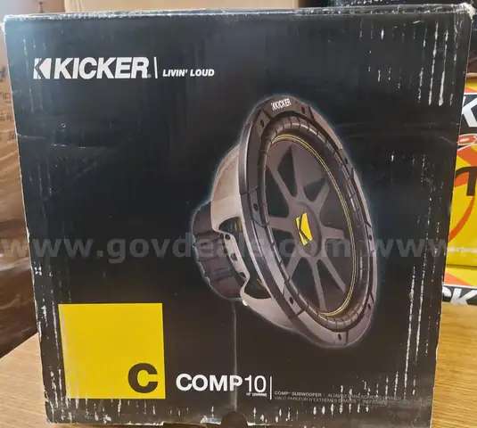 KICKER 10C104 10 INCH CAR WOOFER