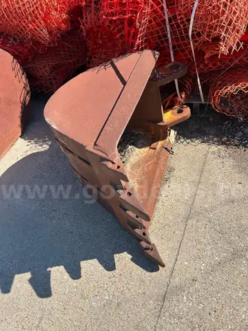 Tractor Bucket