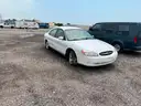 2000 Ford Taurus