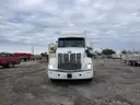 2016 Peterbilt 579 T/A Sleeper Truck Tractor