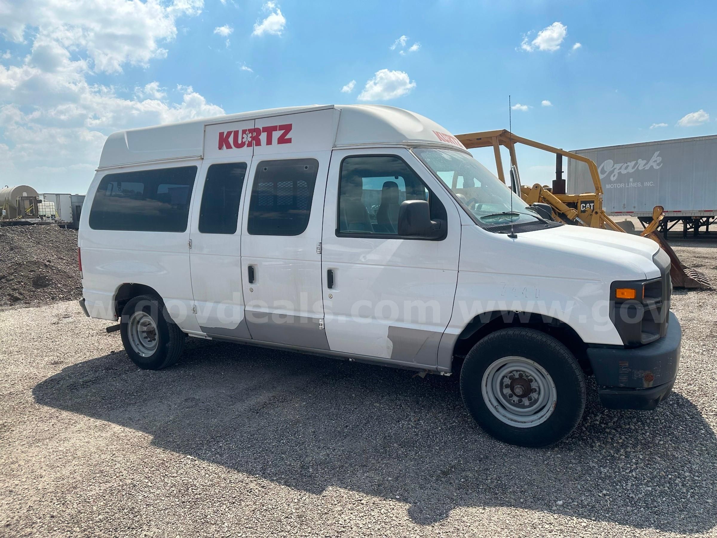 Photo of a 2013 Ford Econoline