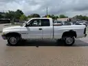 2002 Dodge Ram 2500 ST Quad Cab Short Bed 2WD