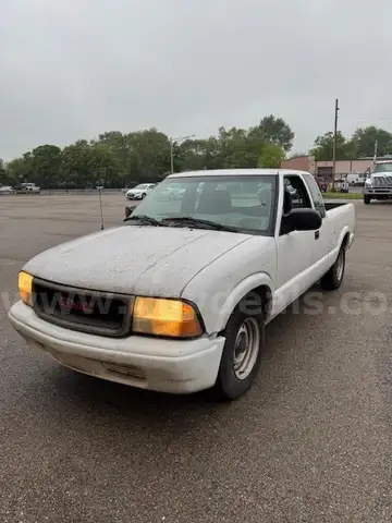 2002 GMC Sonoma SL Ext. Cab 2WD