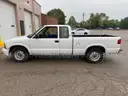 2002 GMC Sonoma SL Ext. Cab 2WD