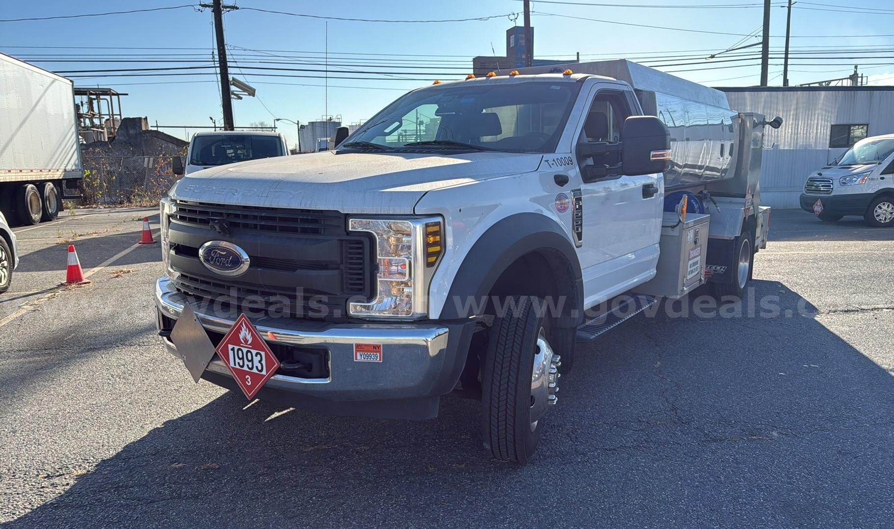 Photo of a 2019 Ford F-550