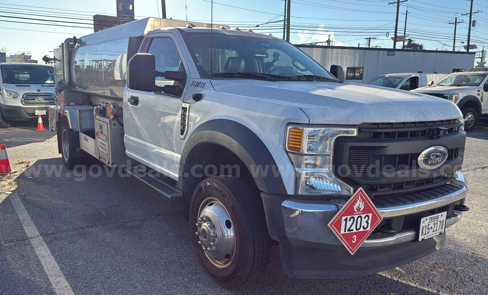 Photo of a 2021 Ford F-550