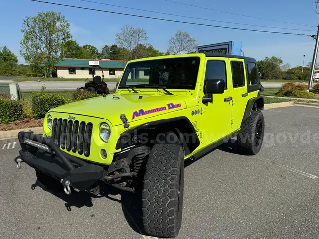 2016 Jeep Wrangler Unlimited Sport Mellow Yellow