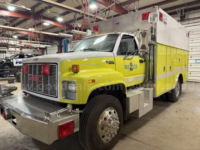 1992 GMC Rescue Box Truck