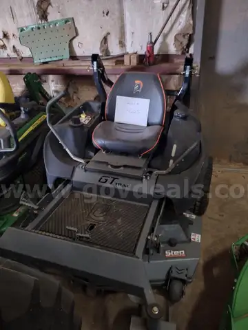 HD 730 SPARTAN MOWER