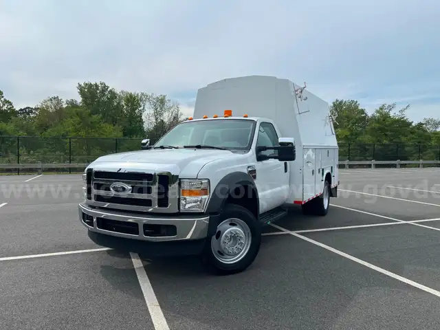 2009 Ford F450 SuperDuty Turbo Diesel Utility LOW MILES