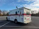 International 4300 PL-Custom Ambulance
