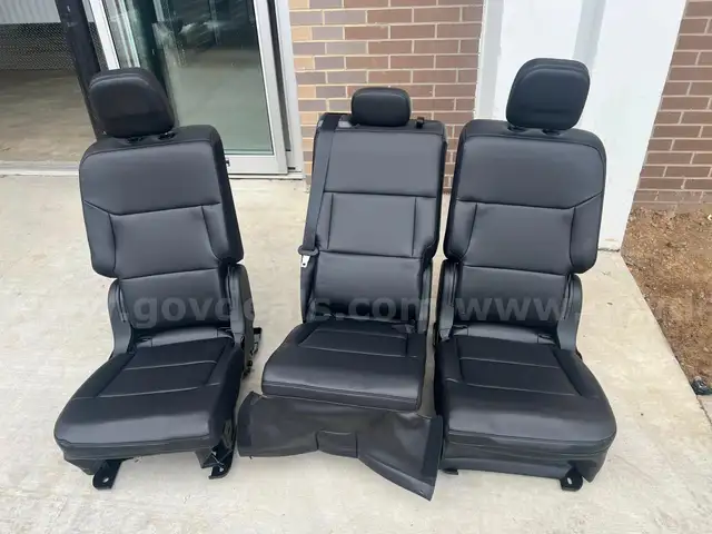 Set of 2020-2025 Ford Explorer Second Row Leather Seats