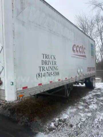 1989 Great Dane 28ft Trailer