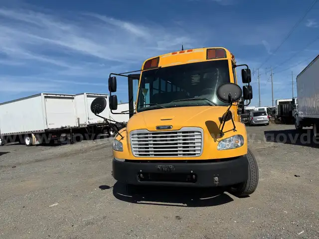 2014 Freightliner B2 Bus Chassis