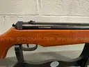 Brand New Ruger Air Hawk Wood Stock Break Barrel .177 Caliber Pellet Gun Air Rifle , No  Scope-WILL SHIP