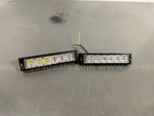 Pair of Code 3 XT-6 A/W Warning Lights-WILL SHIP