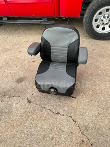 Brand New Comfort Elite Suspension Seat For Lawn Mower, Forklift, Equipment -WILL SHIP