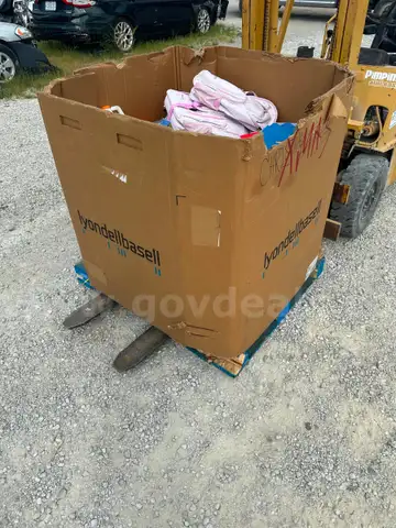 Large Gaylord Pallet Of School/Office Supplies-Lot 1-WILL SHIP