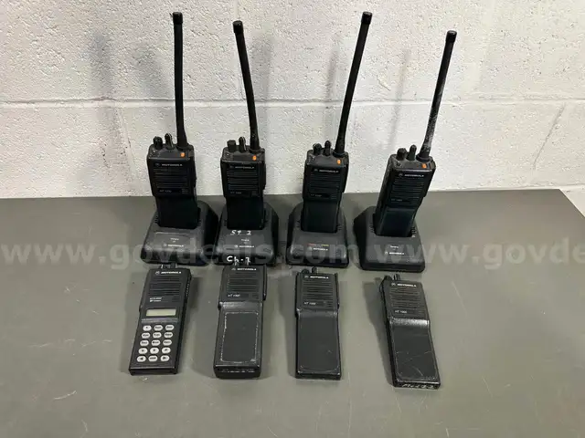 Lot of Motorola HT1000 and MTS2000 Radios &#x26; Accesories -WILL SHIP