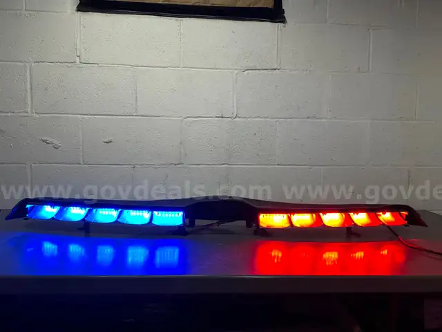 Federal Signal Interior Deck Lightbar for Ford Crown Victoria -WILL SHIP