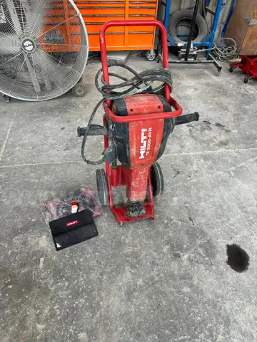 Hilti TE-3000-AVR Electric Jack Hammer W/Cart-WILL SHIP