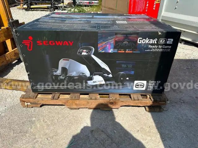 New In Box Segway Ninebot GoKart Kit 2-WILL SHIP