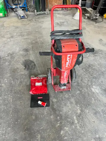 Hilti TE-3000-AVR Electric Jack Hammer W/Cart-WILL SHIP
