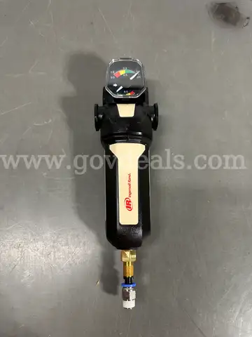 BRAND NEW Ingersoll Rand F-Series High-Efficiency 0.1 Micron Filter, 3/8in., 17 CFM, Model# FA30IH-WILL SHIP