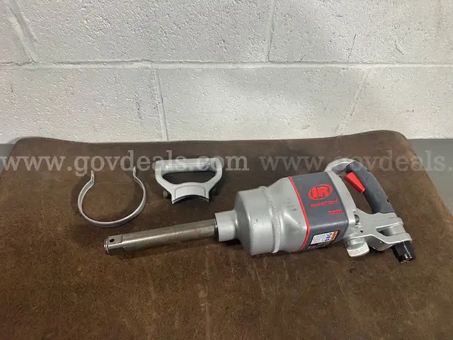 Lightly Used Ingersoll Rand Air Impact Wrench, 1in. Drive, Model 2850Max-6 Torque, D-Handle, 6in. Anvil-WILL SHIP