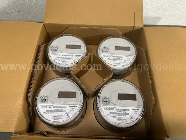 Brand New Lot of 4 Honeywell ZHCW4000004 Electronic Watthour Meter Type RU-WILL SHIP