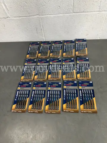 Lot of 75 Bosch T111C Wood Jigsaw Blades-WILL SHIP