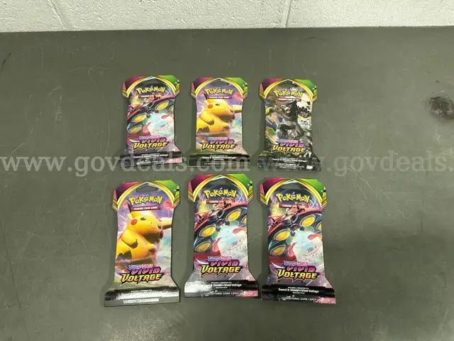 LAST ONE!!! Lot of 6 Pokémon Vivid Voltage Booster Packs-WILL SHIP