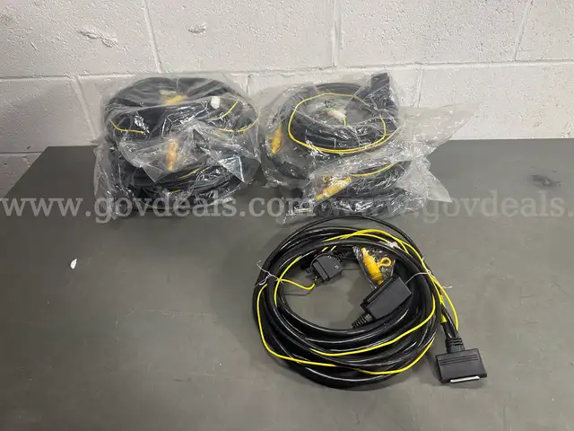 NEW Lot of 10 Macom CA101288V4-D 22ft Remote Cables For M7100 Mobile Radios -WILL SHIP